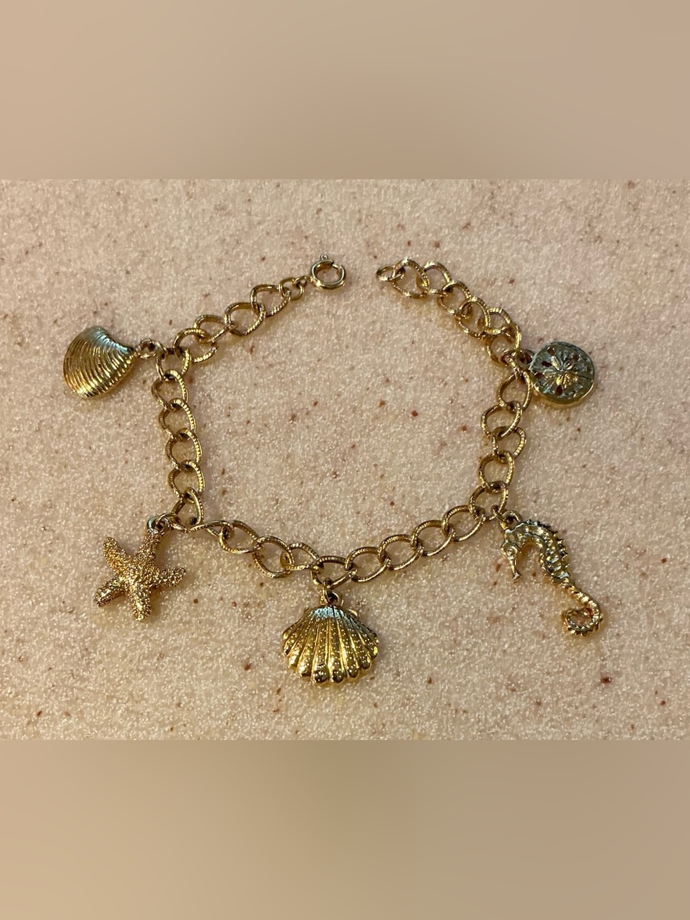 Gold Sea Charm Bracelet - Shell, Starfish & Seahorse 7 1/4 in